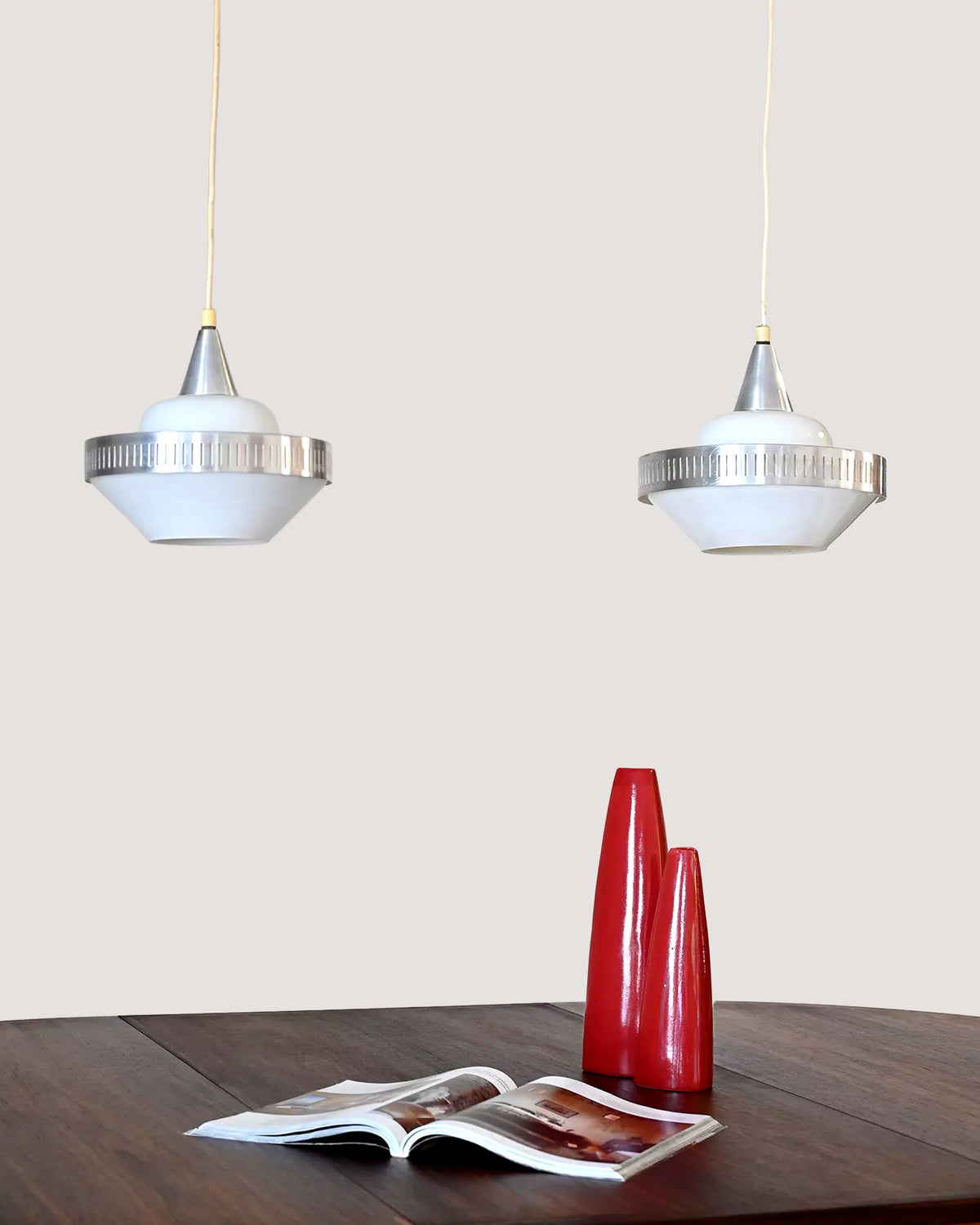 Lampade a sospensione in vetro e metallo