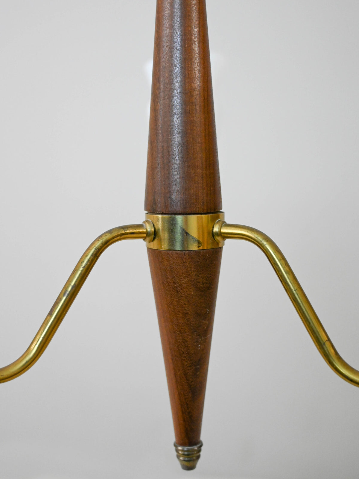 Lampada a sospensione vintage con opaline 3